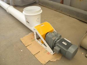 Rosca transportadora tubular